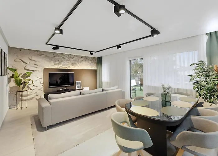 Appartement Day Young Life 85qm Terrasse Lounge, Grill, Carport *